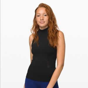 Sold**Lululemon Reveal Mock Neck Tank